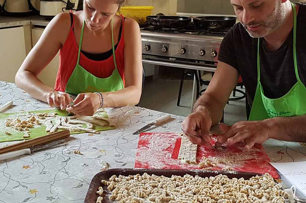 A Sicilian cuisine based cooking class and lunch within a holiday farm in Syracuse-image-5