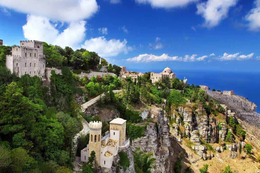 Guided tour of Erice and the old town of Trapani-image-9