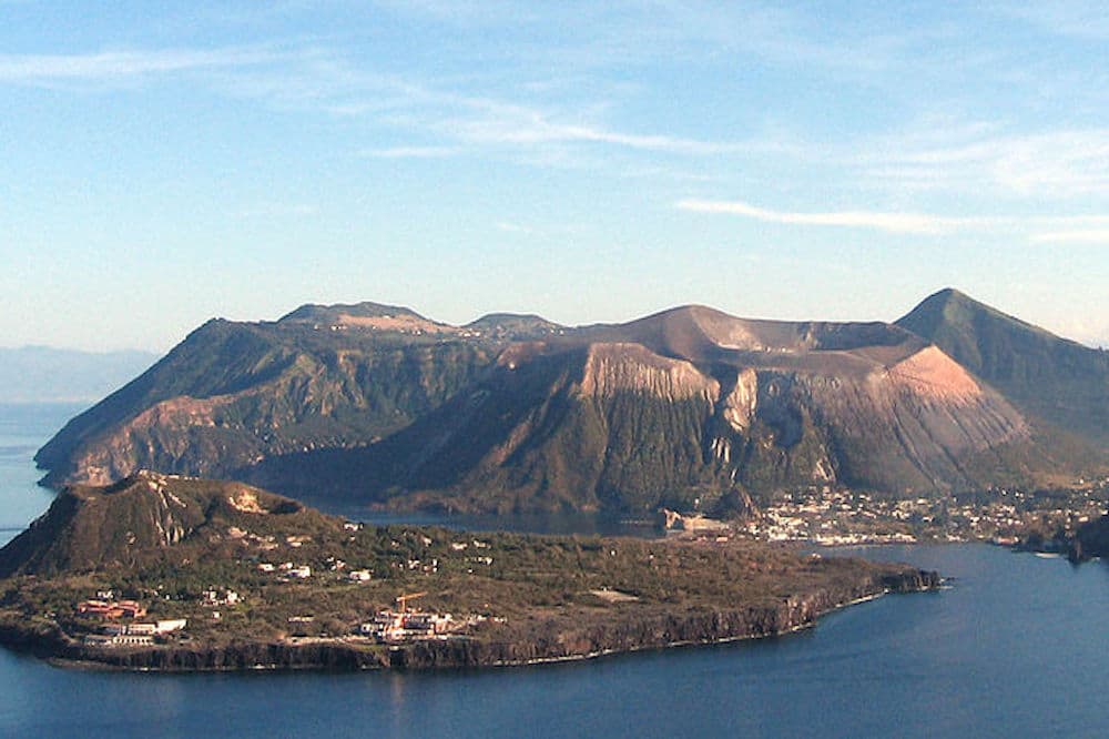 Boat excursion to the Aeolian Islands to discover Volcano-image-7