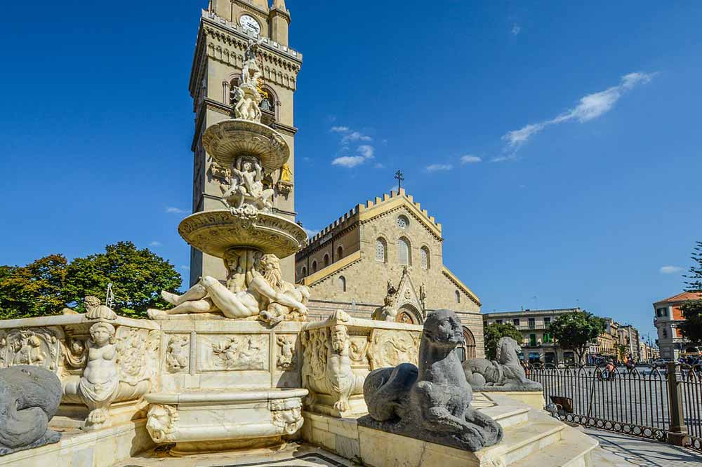 Visit of the historical centre of Messina, between history, culture and Sicilian flavours-image-6