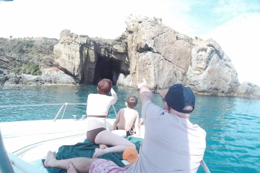 Excursion en bateau à Cefalù pour découvrir les grottes et les criques-image-8