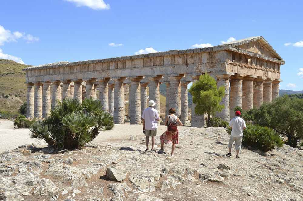 Visite guidée de Ségeste à la découverte du temple et du théâtre grec-image-4