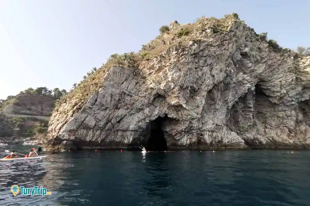 Festa in barca e addio al nubilato sulla costa di Taormina-image-5