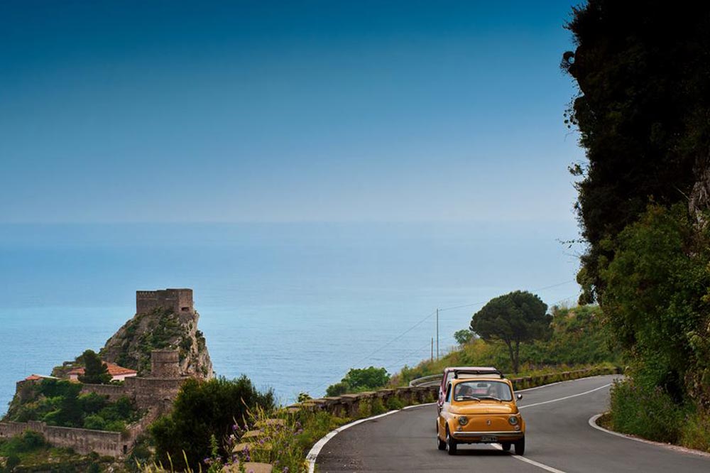 Tour by Fiat 500 to discover Taormina and Etna-image-4