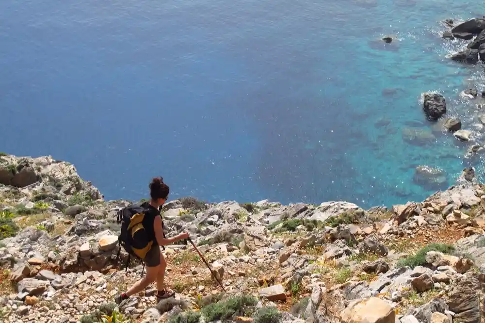 Go trekking to discover the sea stacks in Acitrezza between legend and nature-image-4